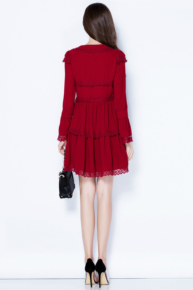 Doll Collar Multi Layer Lace Hemline Dress