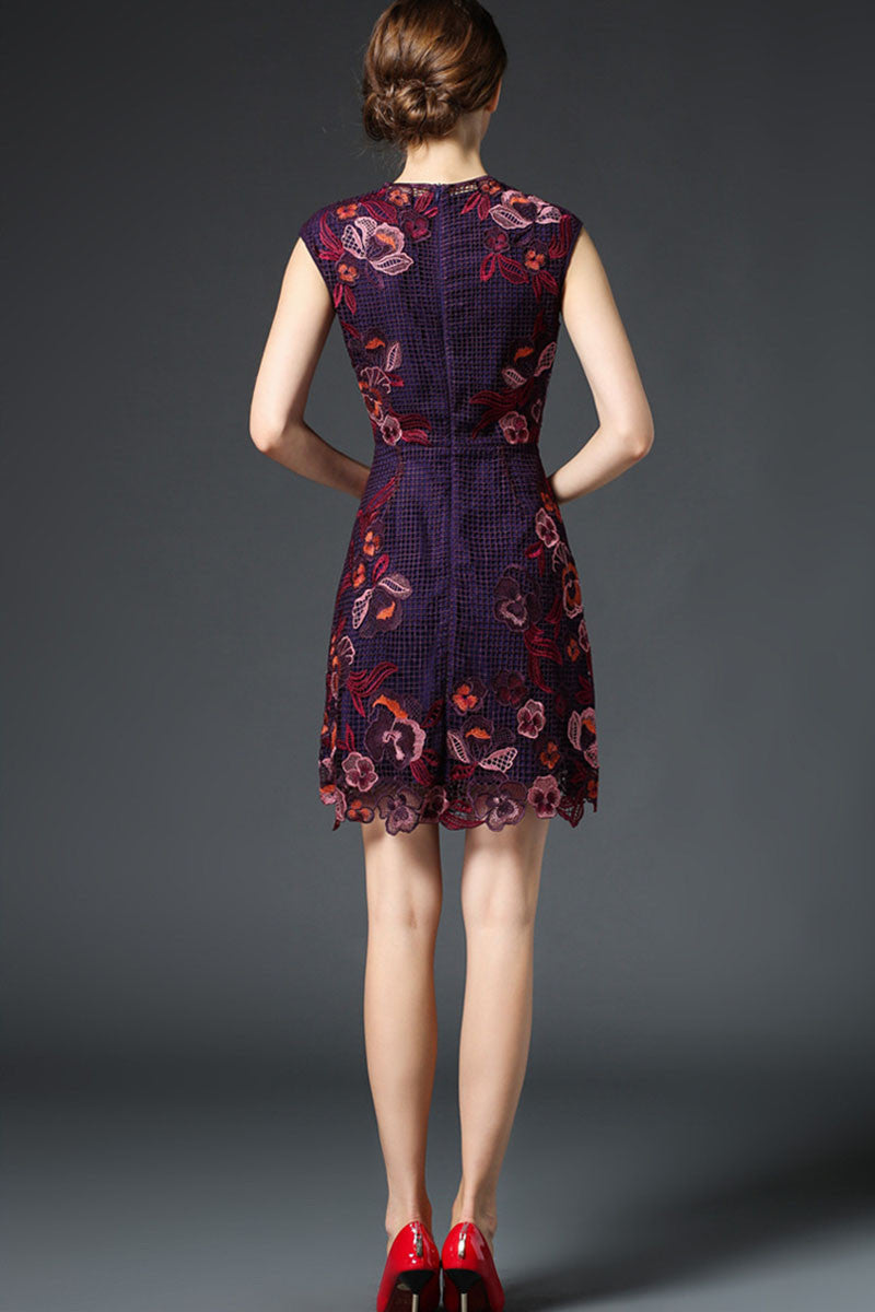 V Neck Hollow-Out Floral Embroidery Slim Dress