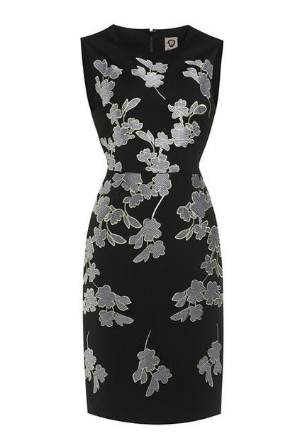 Round Collar Full   Embroidery Pattern Slim Retro Dress