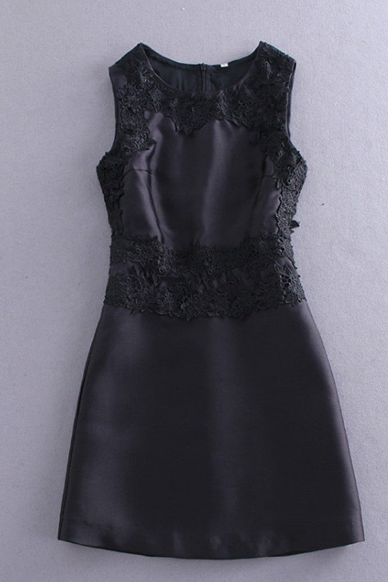 Round Collar Lace Patch Slim Dress