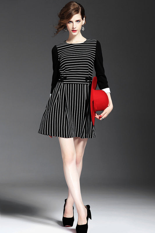 WOMEN'S ELEGANT A-LINE HALF SLEEVE ROUND NECK DRESS