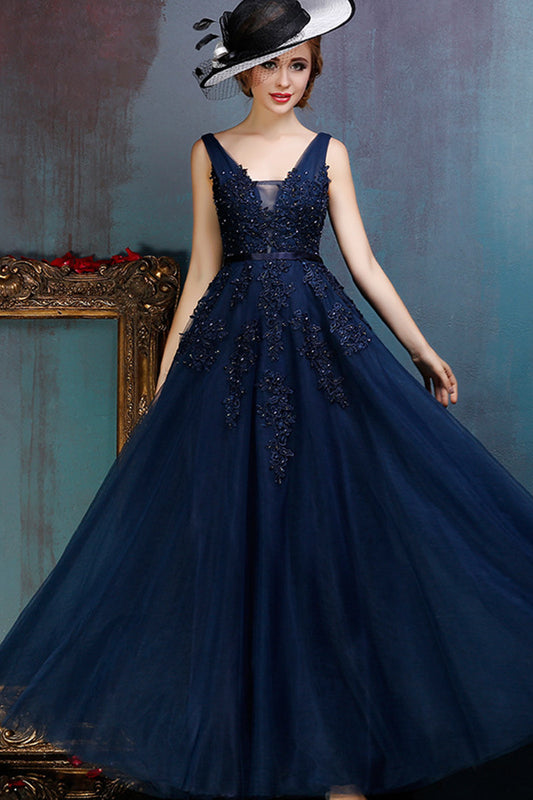 Deep V Neck Lace Tulle Overlaid  Open Back Slim Maxi Evening Dress