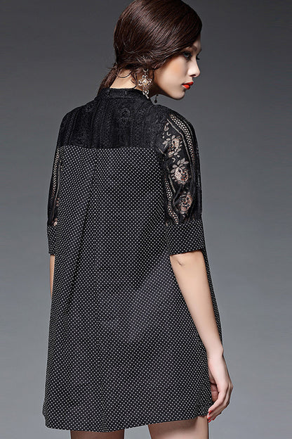 Loose Lace Half Sleeve Blouse