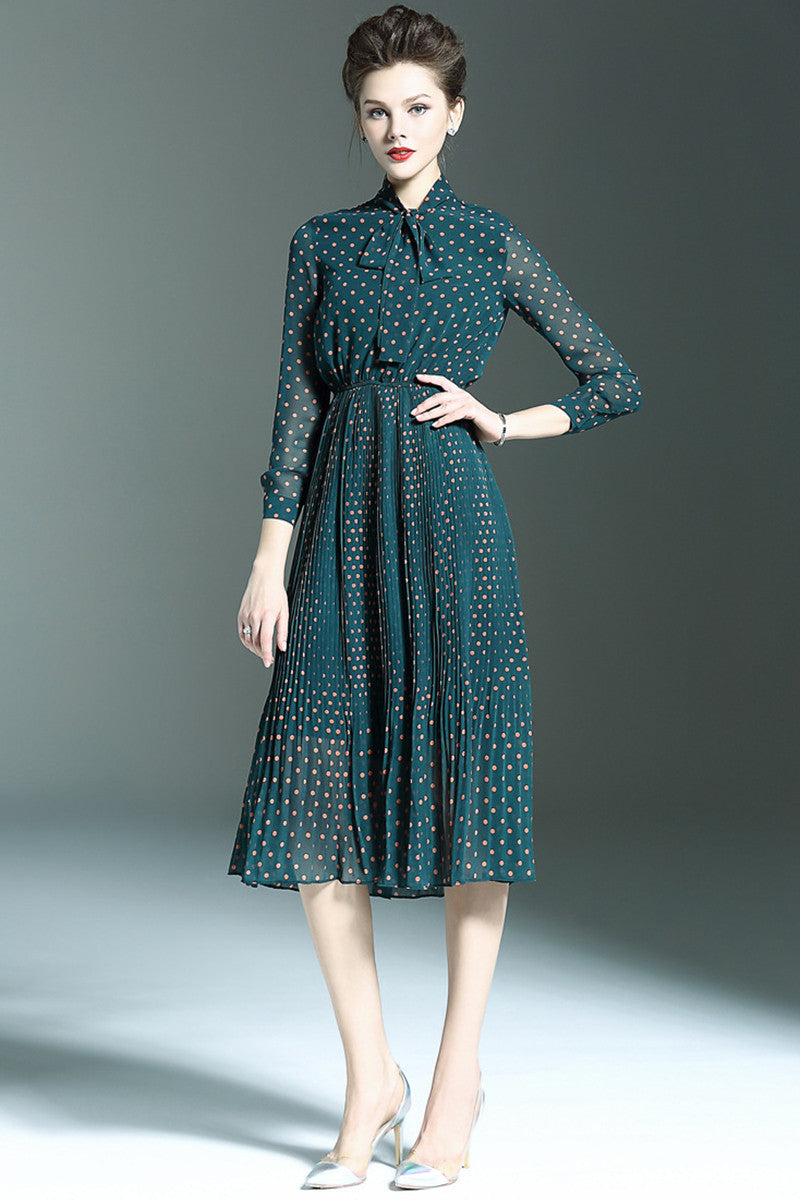Lacing Neck Dots Print Slim Pleat Flare Midi Chiffon  Dress