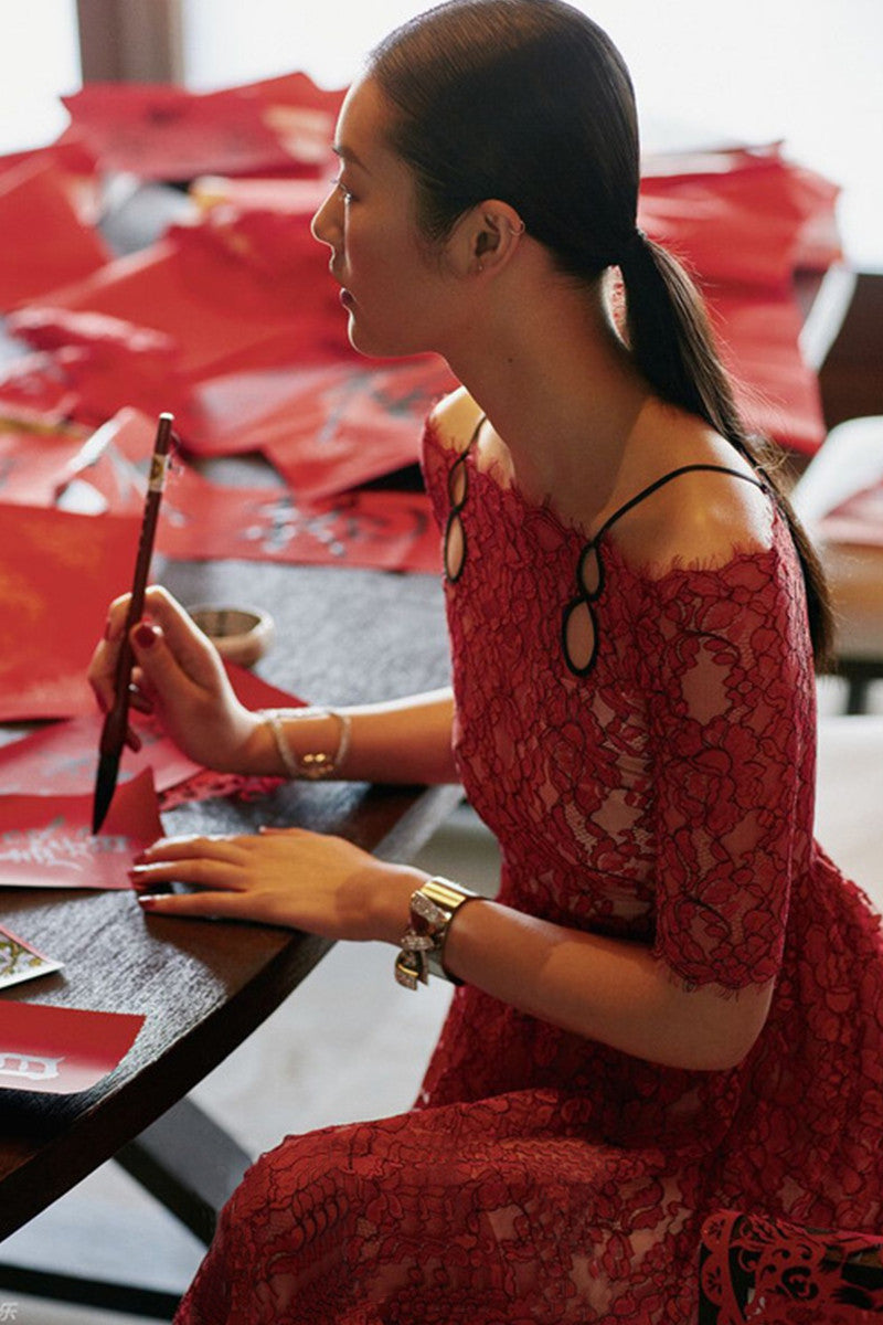 One Shoulder Lace Illusion Slim Pleated Spaghetti Dress