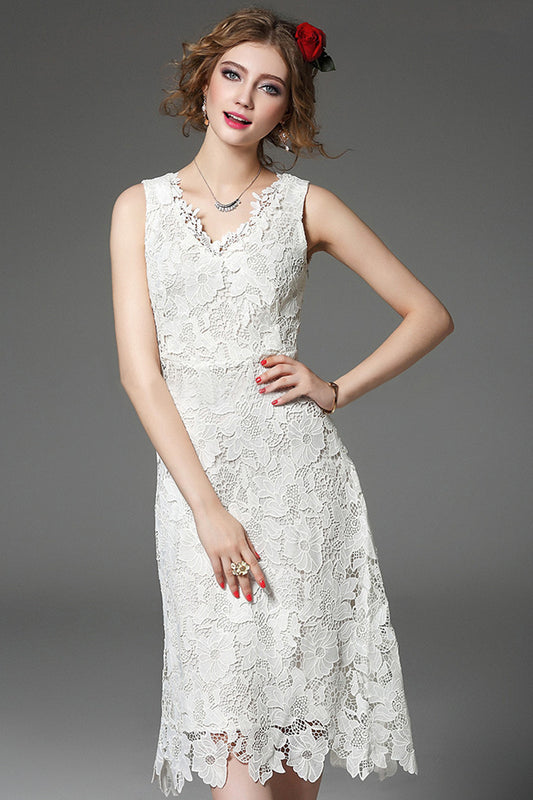 V Neck Embroidery Elegant Sleeveless Mide Dress