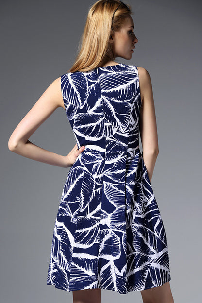 [30% OFF TILL 8 APR] Round Collar Leaves Pattern Pleated Full Dress