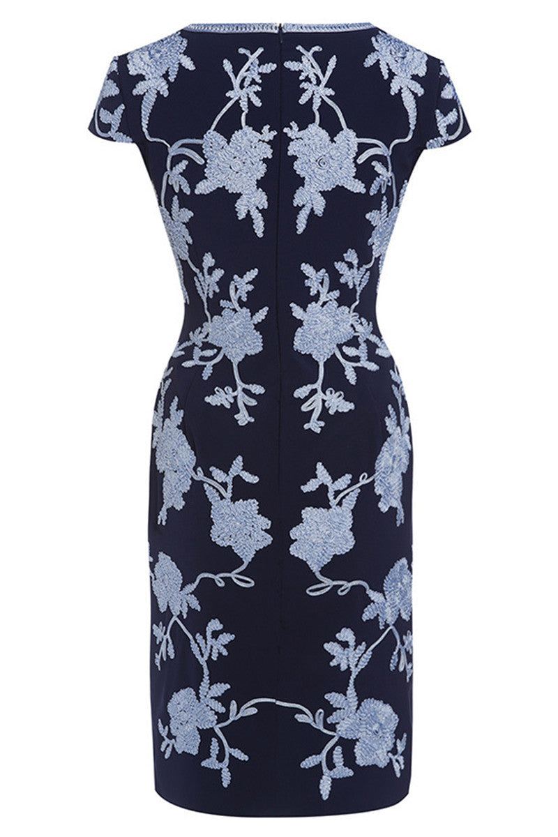Round Collar Floral Embroidery Slim Dress