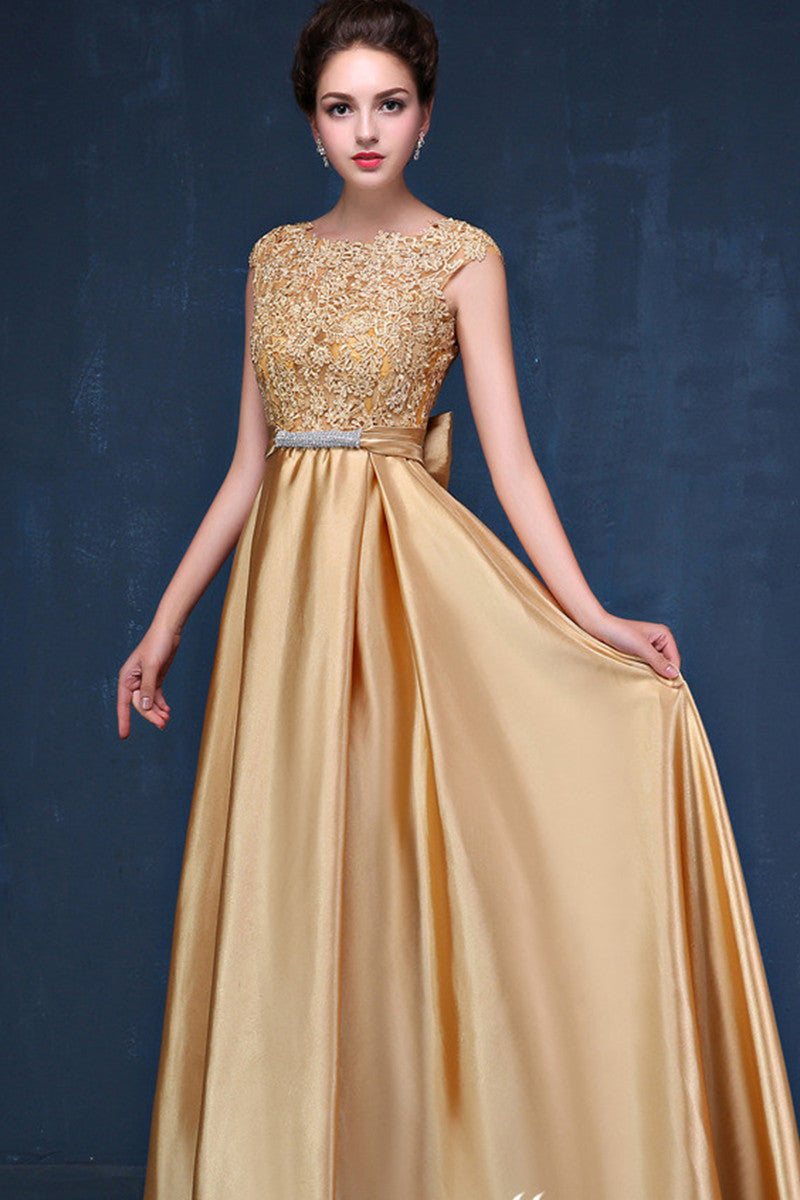 Round Collar  Floral Lace Bling Rhinestone Runched Grown Dress