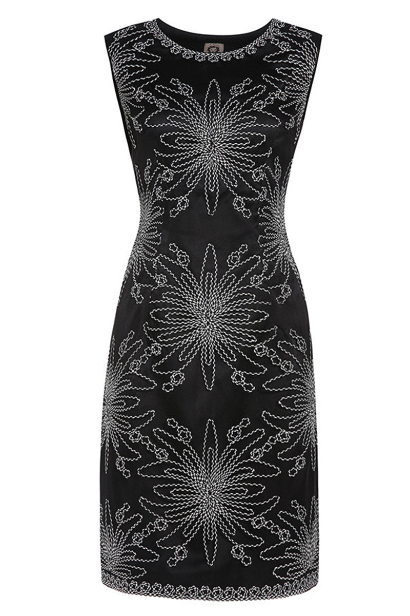 Round Collar Floral  Embroidery Slim Wrap  Dress