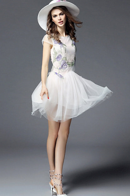 Round Collar Embroidery Tulle Overlay Full Dress