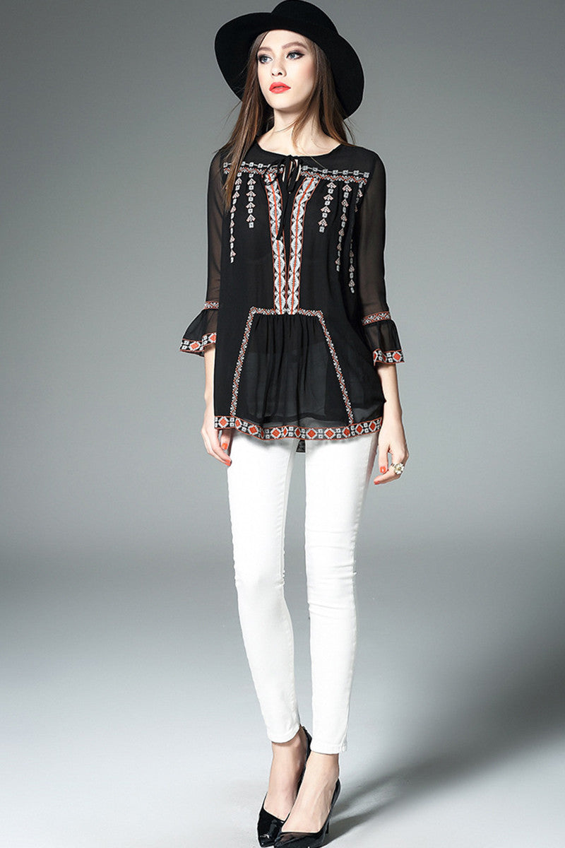 Stripe Emboridered Loose Blouse