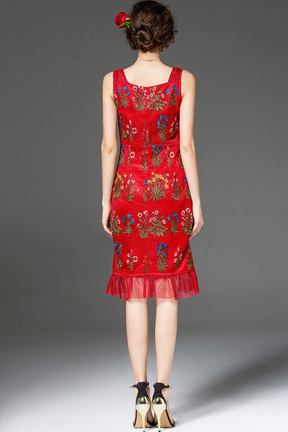 SLIM SLEEVELESS SWEETHEART NECK CHINESE EMBROIDERY MIDI DRESS