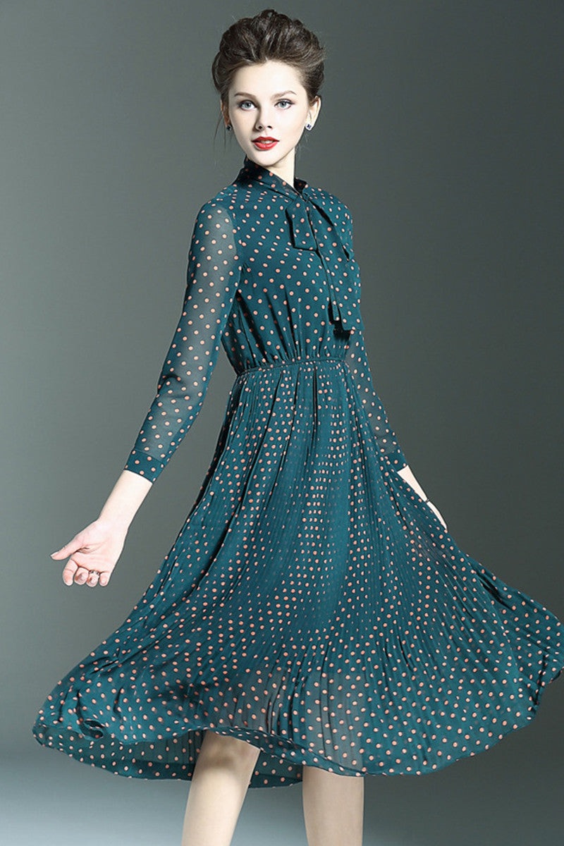 Lacing Neck Dots Print Slim Pleat Flare Midi Chiffon  Dress