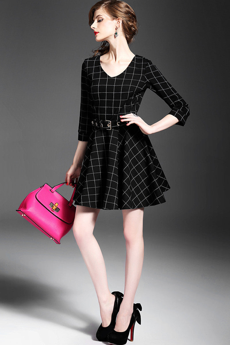 V Neck Shirring Waist Plaid Flare Dress With Belt