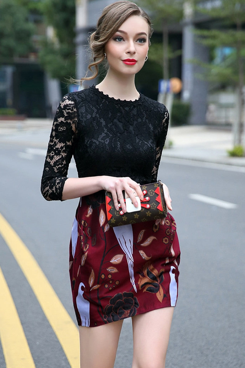 WOMEN'S LACE ROUND NECK 3/4 SLEEVE PRINT AND FLORAL SHORT DRESS WITH BELT