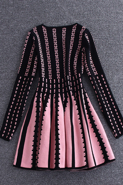 Round Collar  Vertical Stripe Pattern Slim Knit Pleated  Dress