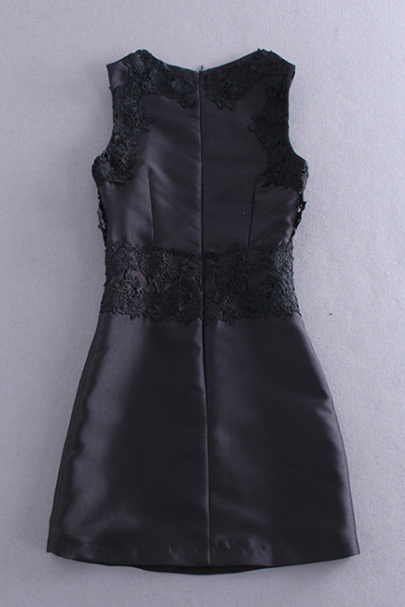 Round Collar Lace Patch Slim Dress