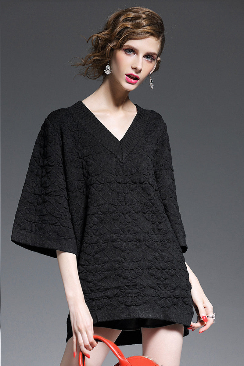 V-Neck Scoop Half Sleeve Loose Knit Jacquard Top - NJOYDRESS - 4