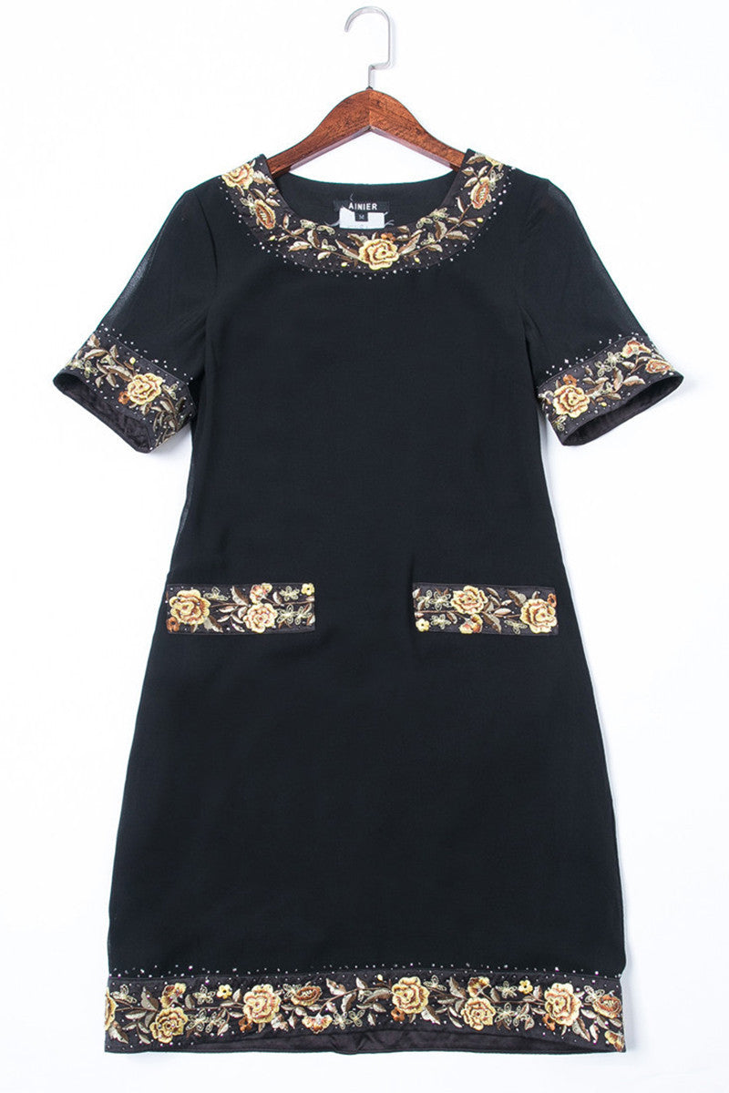 Round collar short sleeve black embroidery morality slim short dress