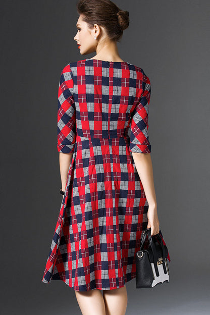 Round Collar Multi Color Plaid  Print Tunic Slim Fitte Flare Dress
