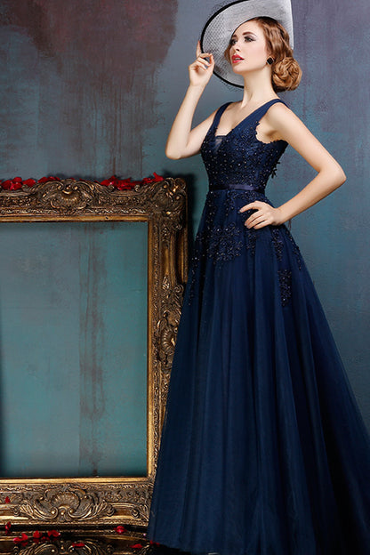Deep V Neck Lace Tulle Overlaid  Open Back Slim Maxi Evening Dress