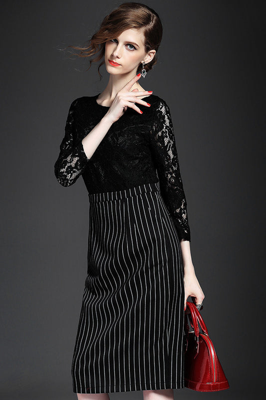 WOMEN'S ELEGANT BLACK BOAT NECK 9 SLEEVE LACE DRESS