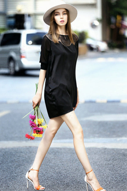 WOMEN'S GRACE SHORT SLEEVE BLACK HOLLOW-OUT NECK BLACK DRESS