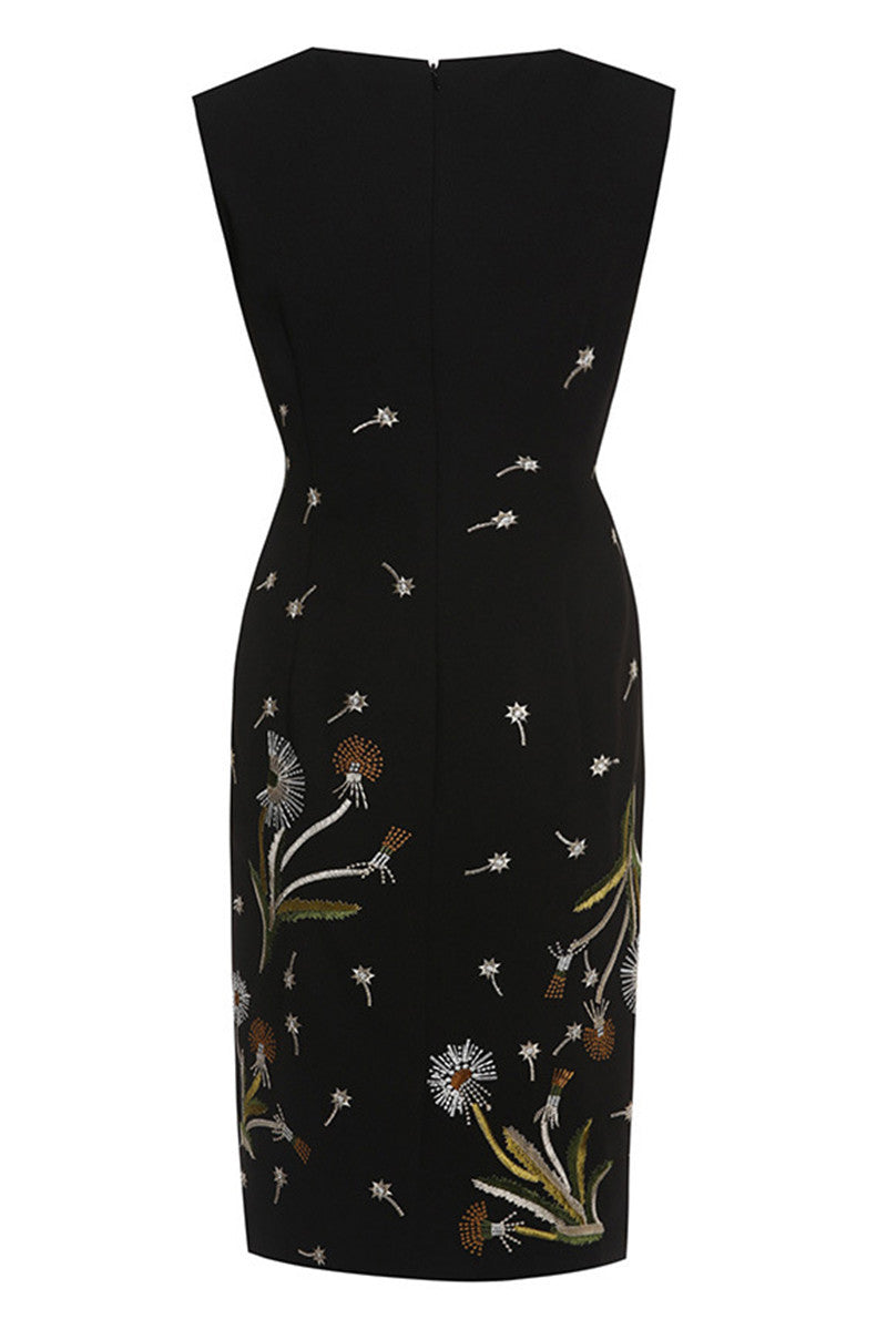 Round Collar Sleeveless Slim Embroideried Dandelion Wrap Dress