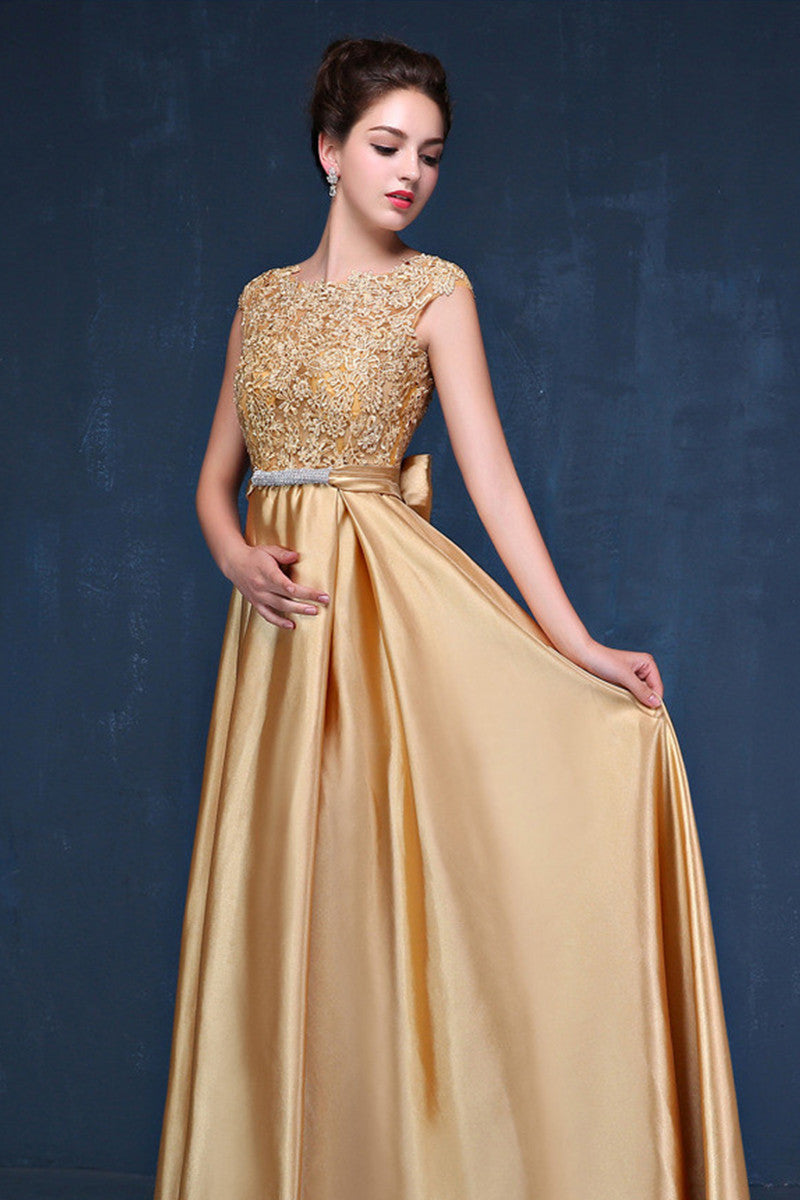 Round Collar  Floral Lace Bling Rhinestone Runched Grown Dress