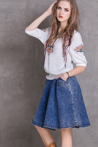 Causl Retro Embroidery Constraint Hem Tops