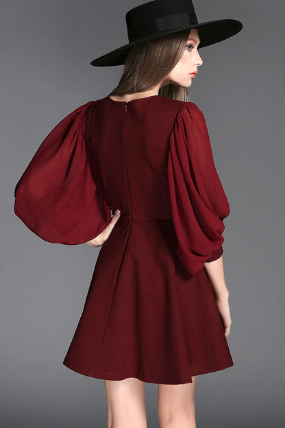 WOMEN'S GRACE ROUND NECK LOOSE SHORT DRESS