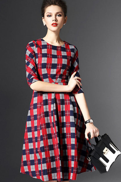 Round Collar Multi Color Plaid  Print Tunic Slim Fitte Flare Dress