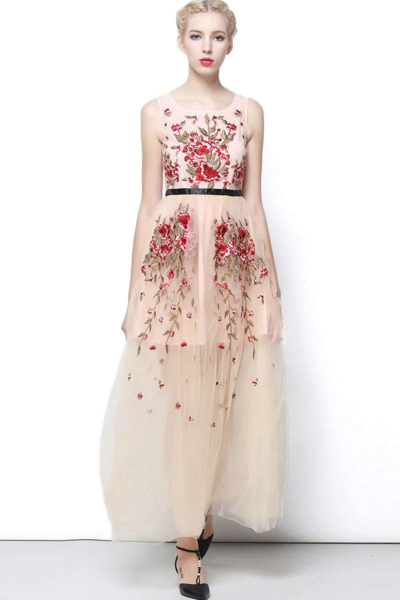 Lacy Floral Maxi Bridemaid Dress