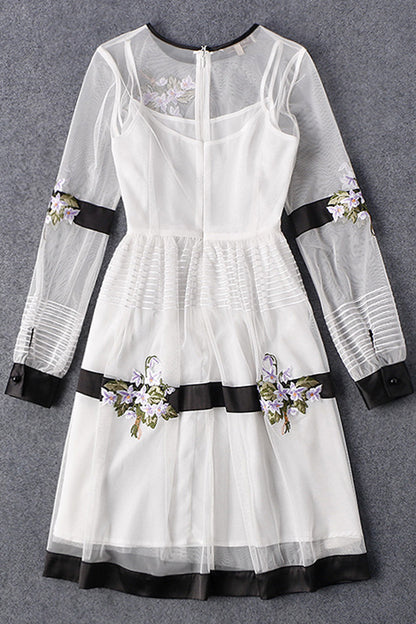 VINTAGE FLOWER EMBROIDERY ROUND NECK CHIFFON CASUAL DRESS