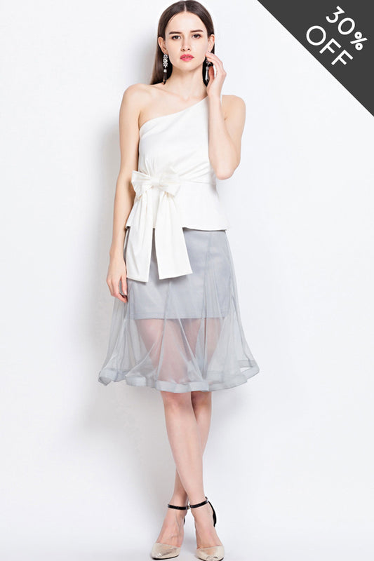 [30% OFF TILL 8 APR] Grace Slash Neck Fitted Sleeveless Casual Top