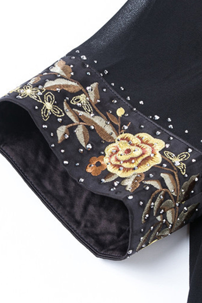 Round collar short sleeve black embroidery morality slim short dress