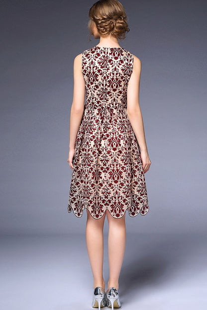 Round Collar Elegant Pattern Wavy Hemline Slim Short Dress
