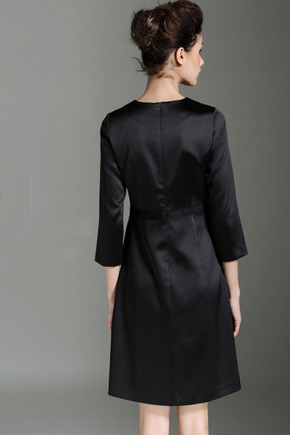 Round Collar Slim Pleat Formal Dress