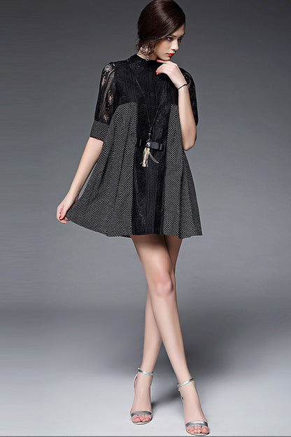 Loose Lace Half Sleeve Blouse