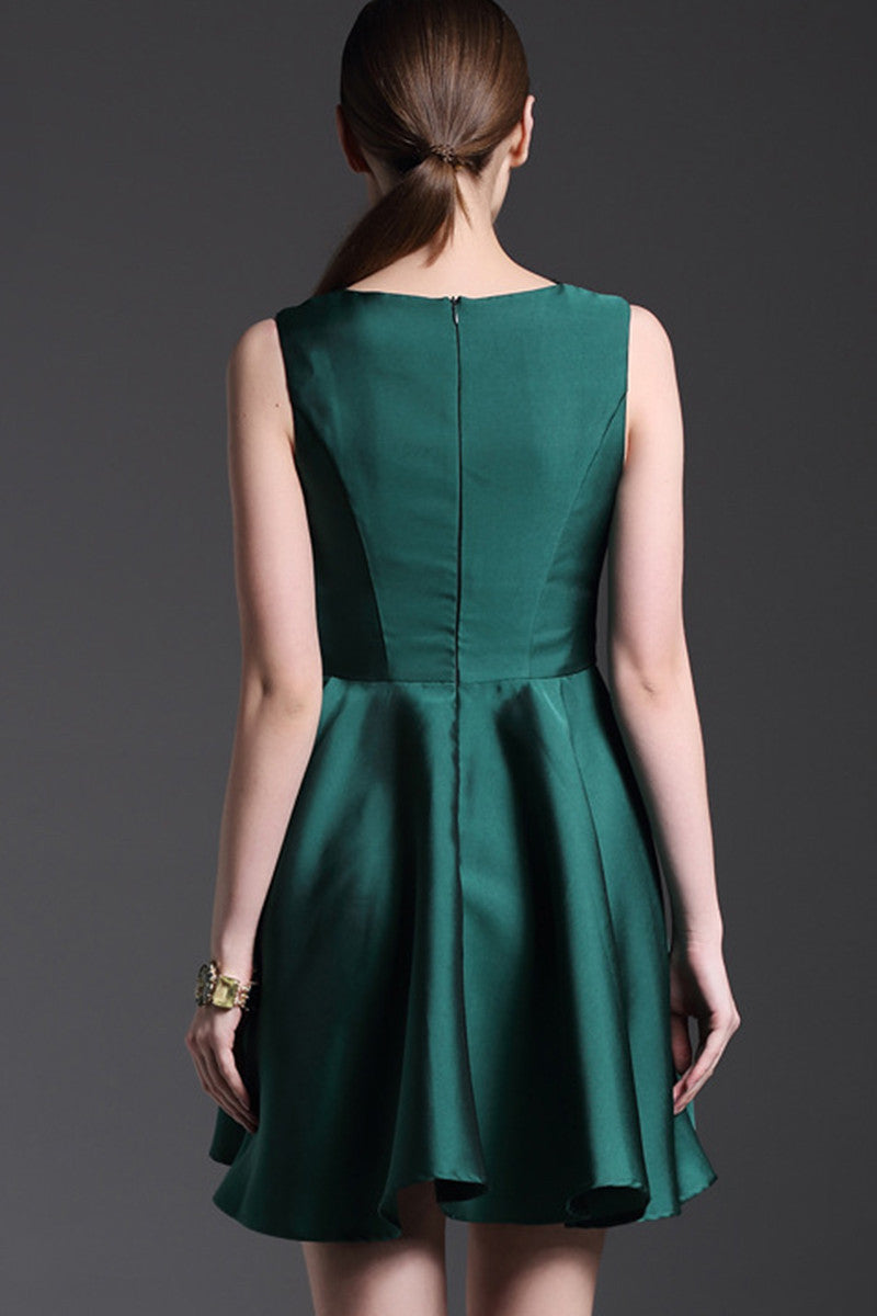 V Neck Lace Applique Top Runched Pleat Dress