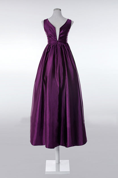 V Neck Emipre Waist Runched Backless Gown Dress