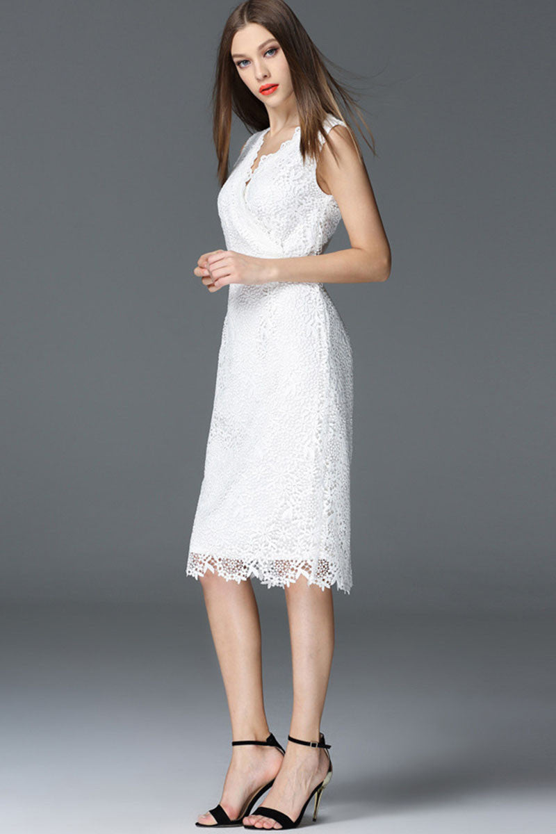 [30% OFF TILL 7 APR] Sleeveless Surplice Full Lace Short Cocktail Dress