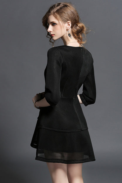 Women's Elegant Boat Neck Half Sleeve Short Dress