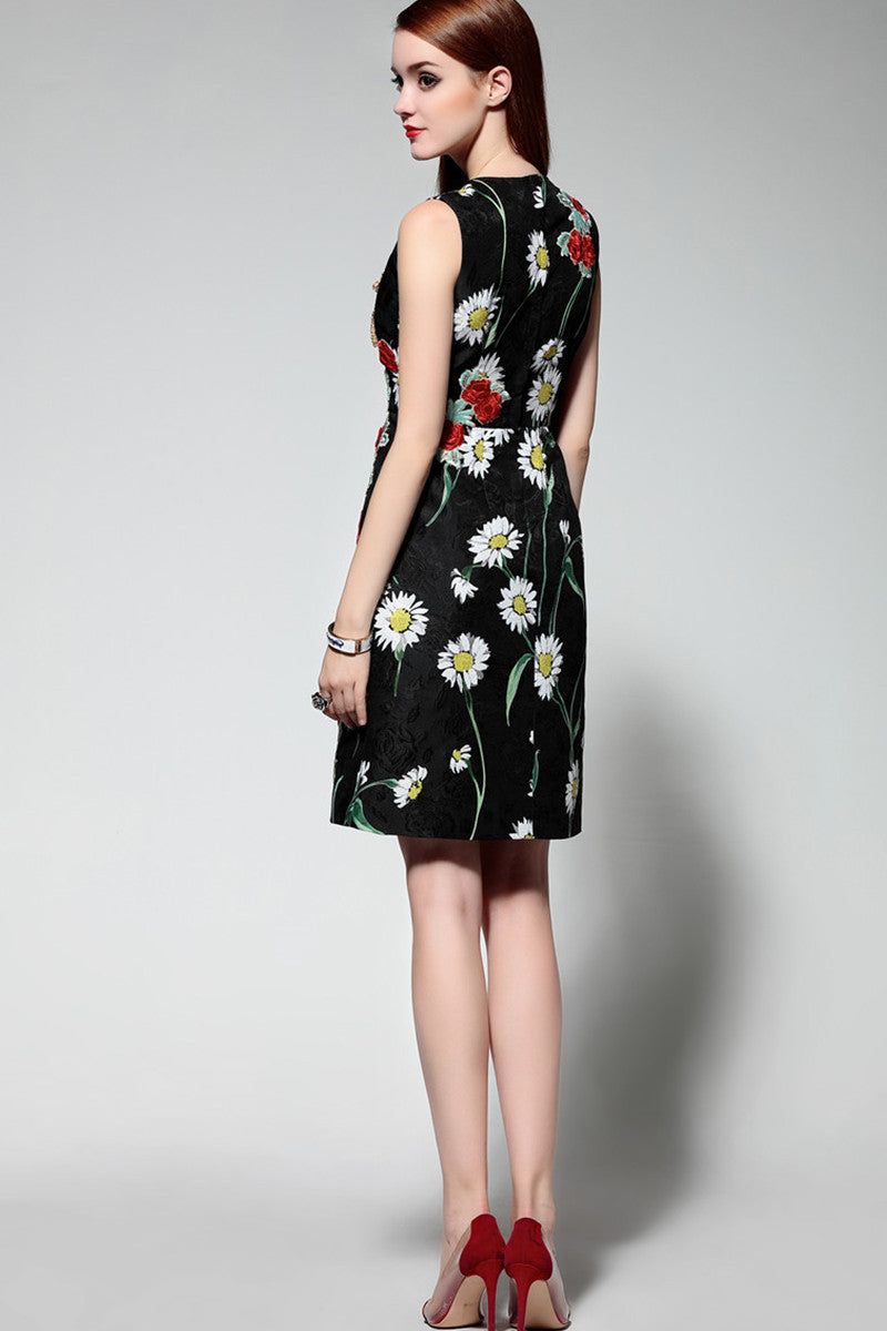 Embossed Short Dress With Embroidered And Acrylic Brooch