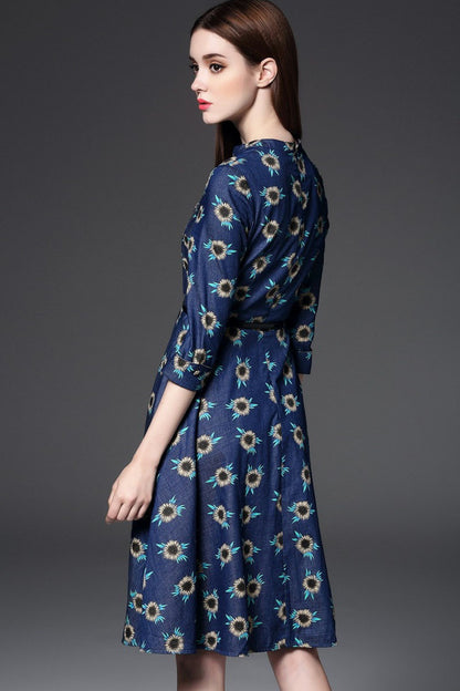V Neck Daisy Print Denim Swing Dress With Belt