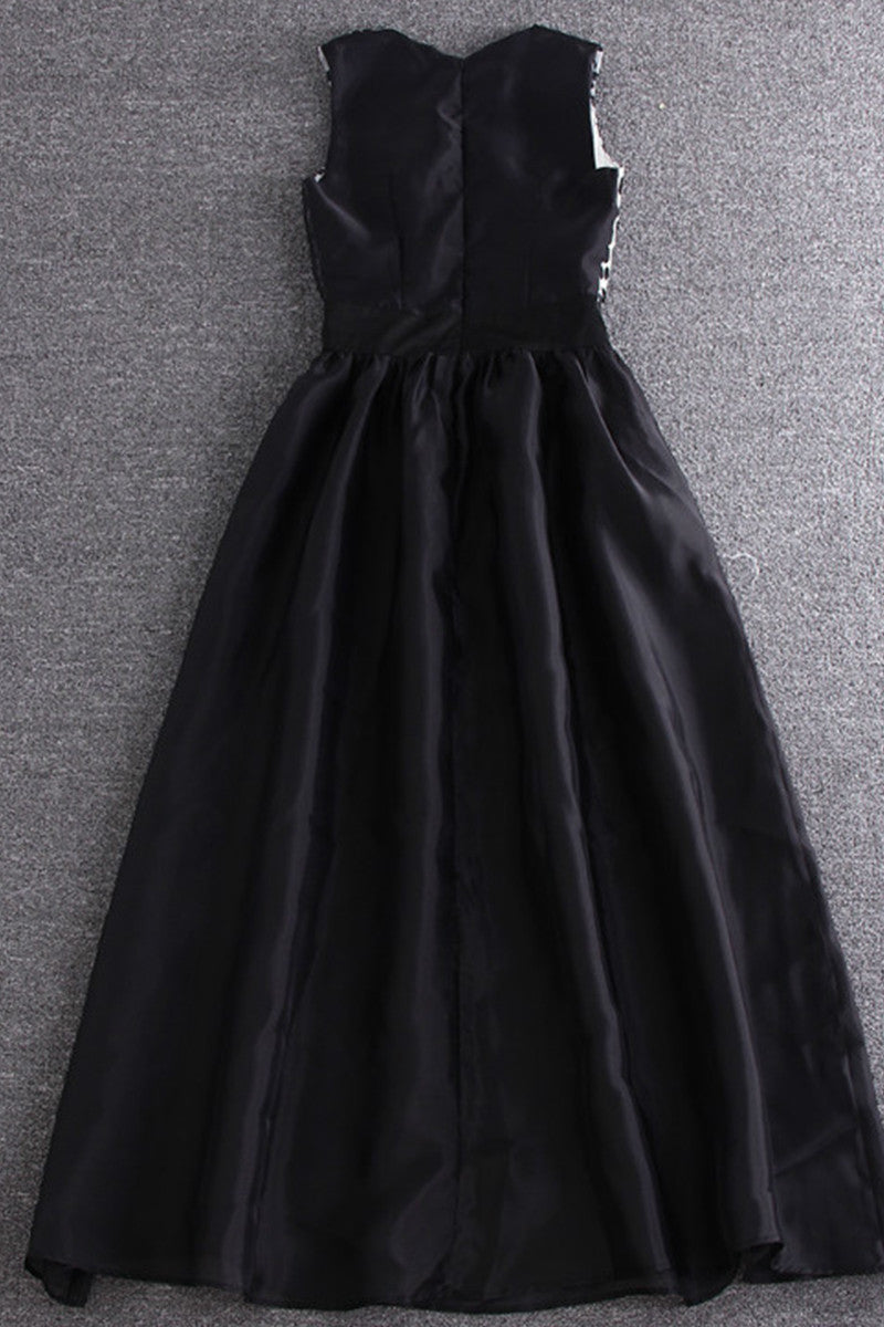 Scalloped Jacquard  Maxi Dress