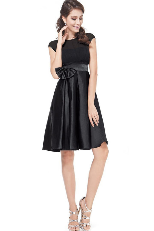 Round Collar Bowknot Applique Runched Short Gown