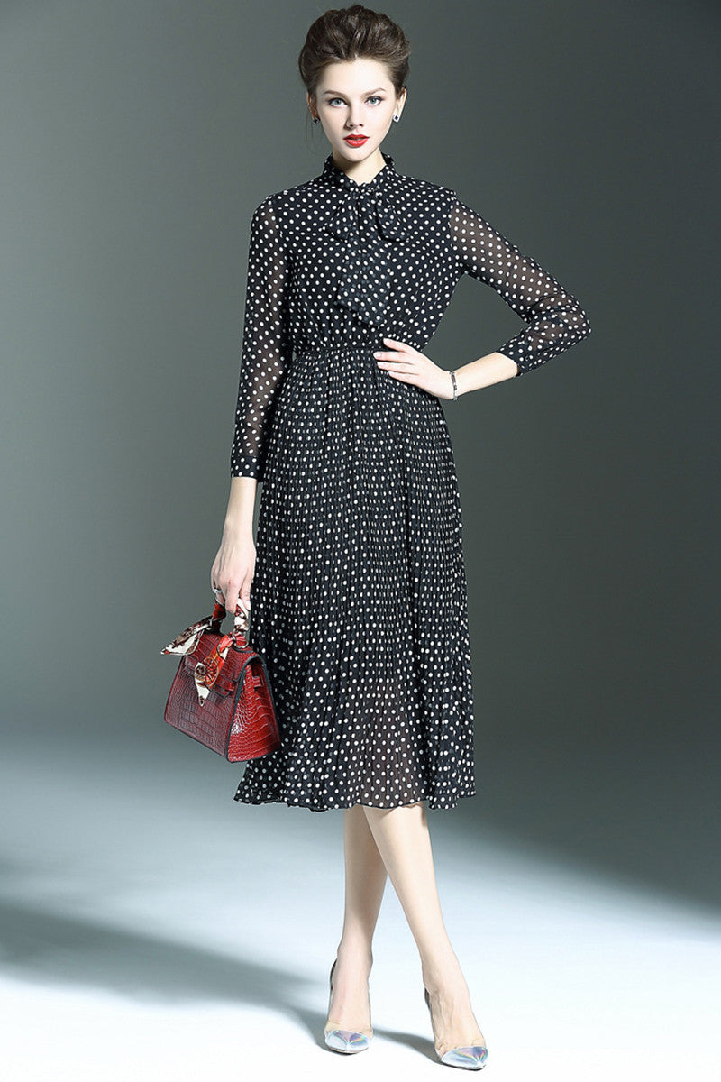 Lacing Neck Dots Print Slim Pleat Flare Midi Chiffon  Dress