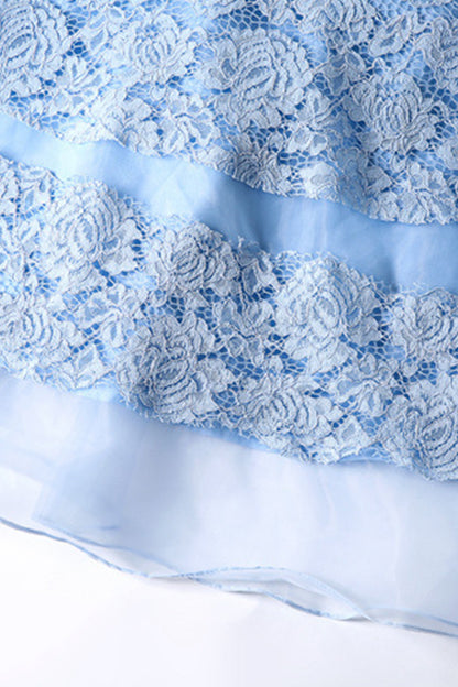 V Neck Lace Applique Mesh Patch Runched Pleat Dress